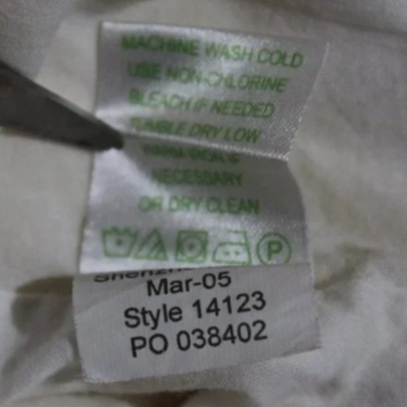 Lilly Pulitzer embroidered flowers skirt (1151) 🦄 - Picture 7 of 8